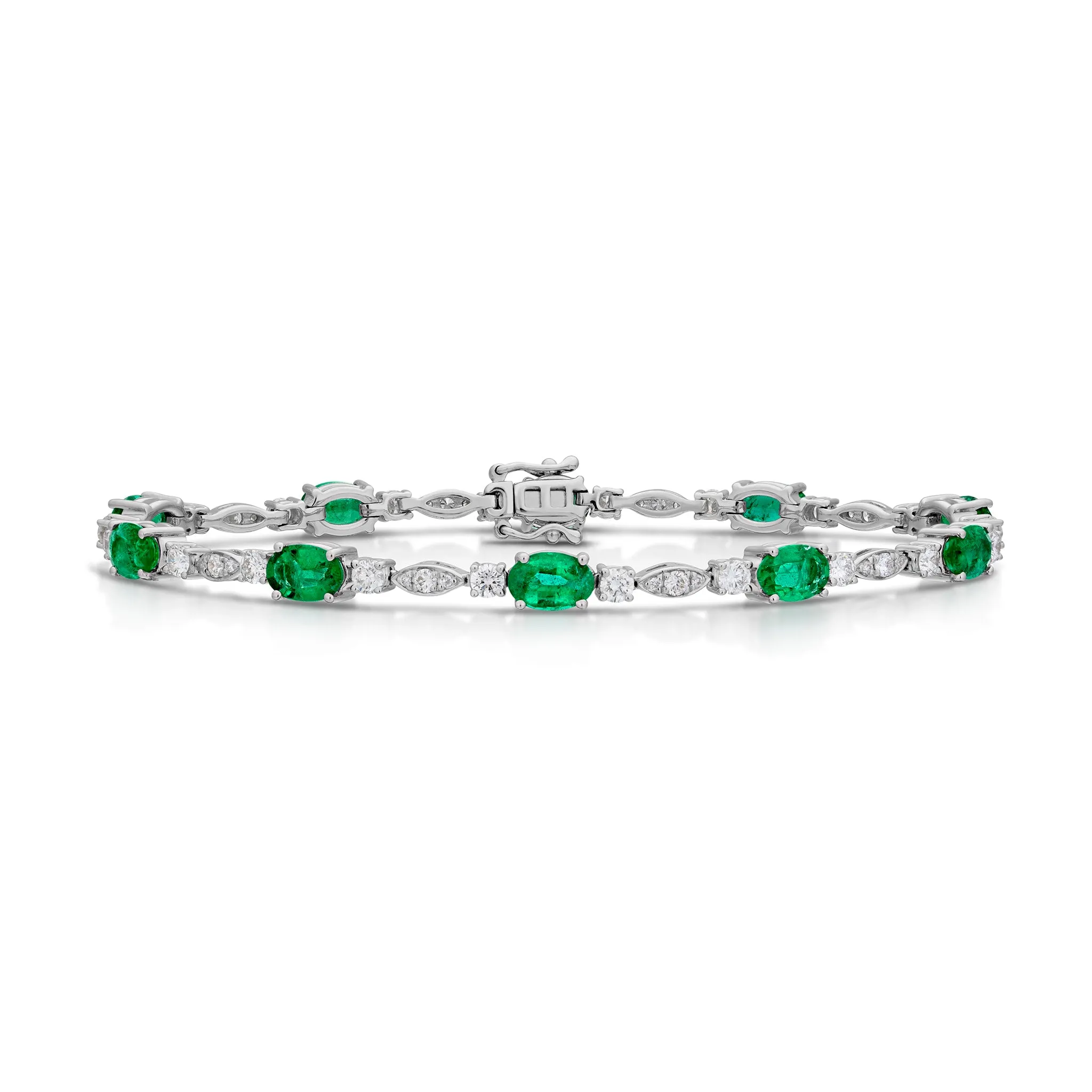 3.84 Carat Emerald and Diamond Bracelet