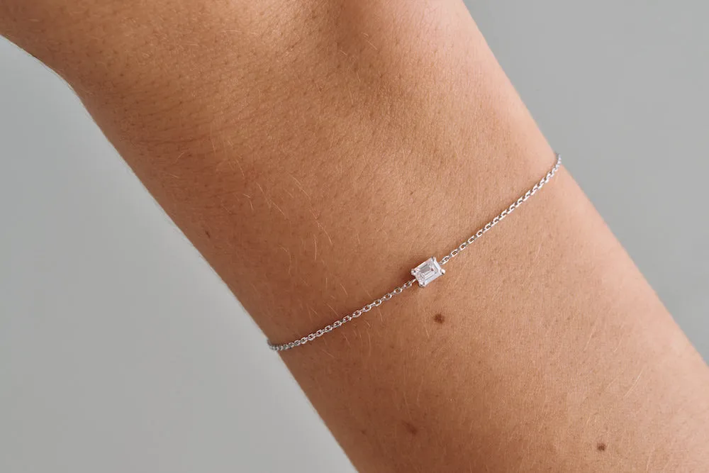 Adjustable Emerald Diamond Bracelet