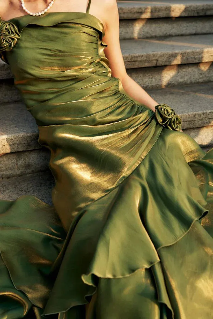 Elegant Spaghetti Straps Mermaid Ruffles Long Prom Dress Charming Evening Party Dress Wholesale