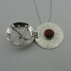 Great Handcrafted Sterling Silver coral Pendant ,chain , ( 4003)