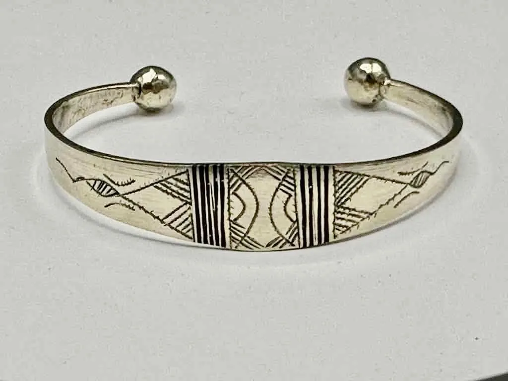 Large Wide Tuareg Inlaid Etched Coin Silver Bracelet