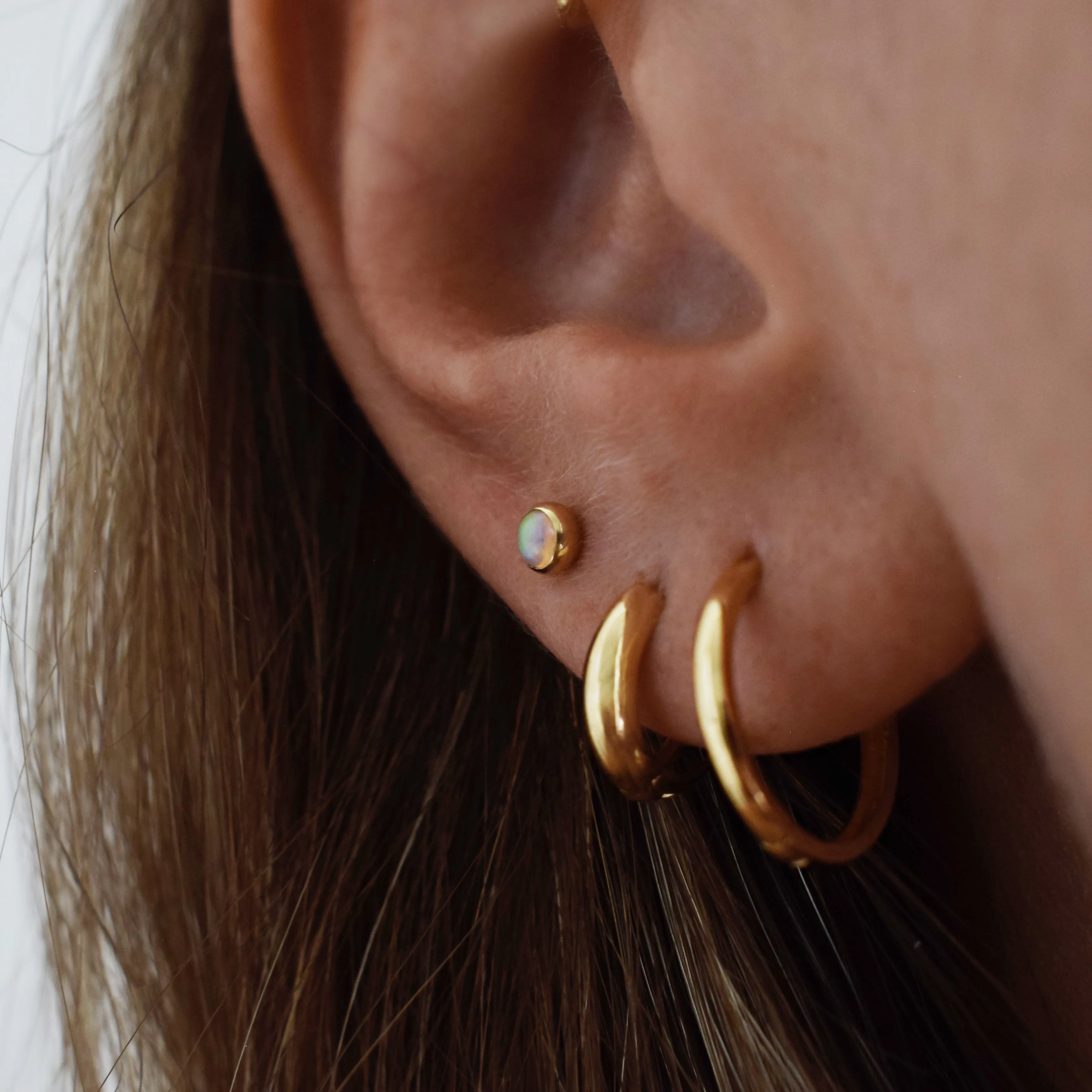 LUNA Opal Stud Earring 14K